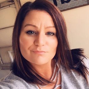 Meet your Posher, Janelle